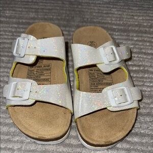 Sparkly white sandals for kids, size 13